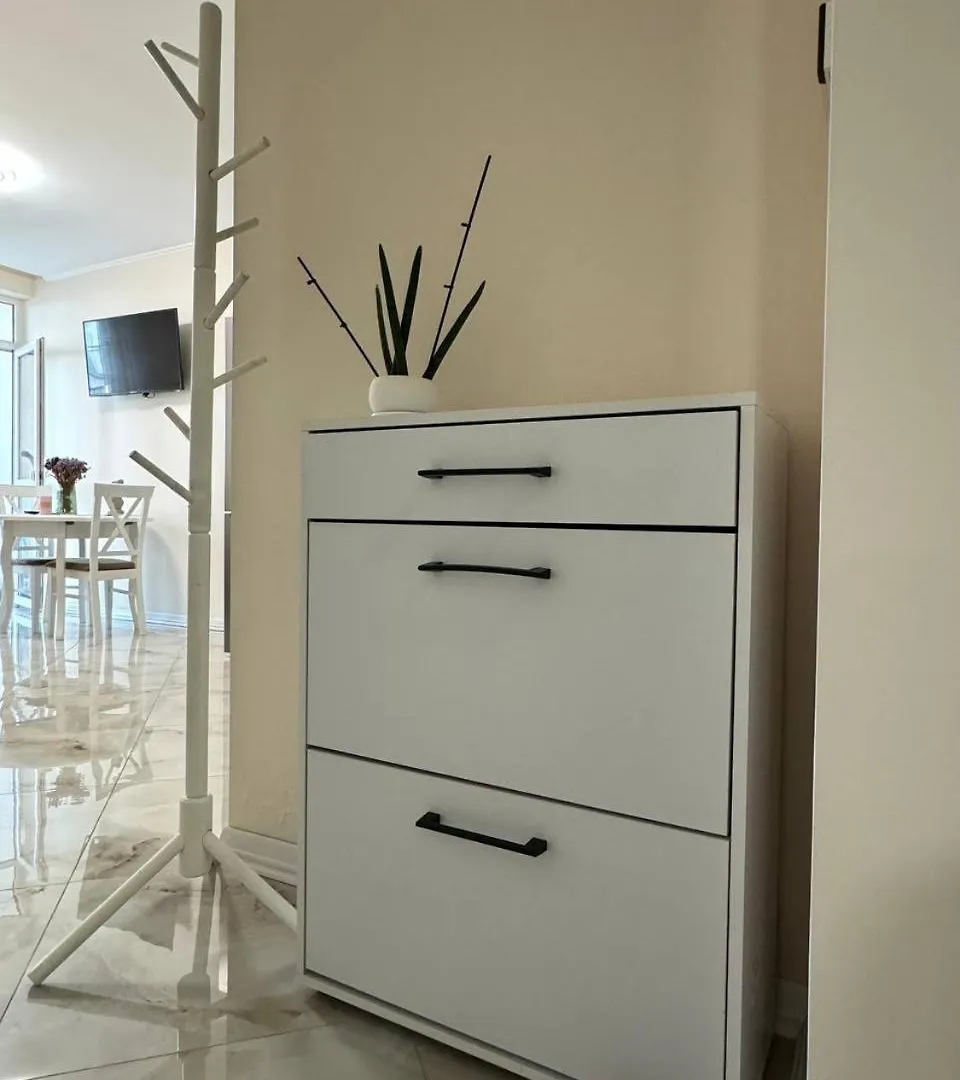 Avalon Time Apartment Lviv