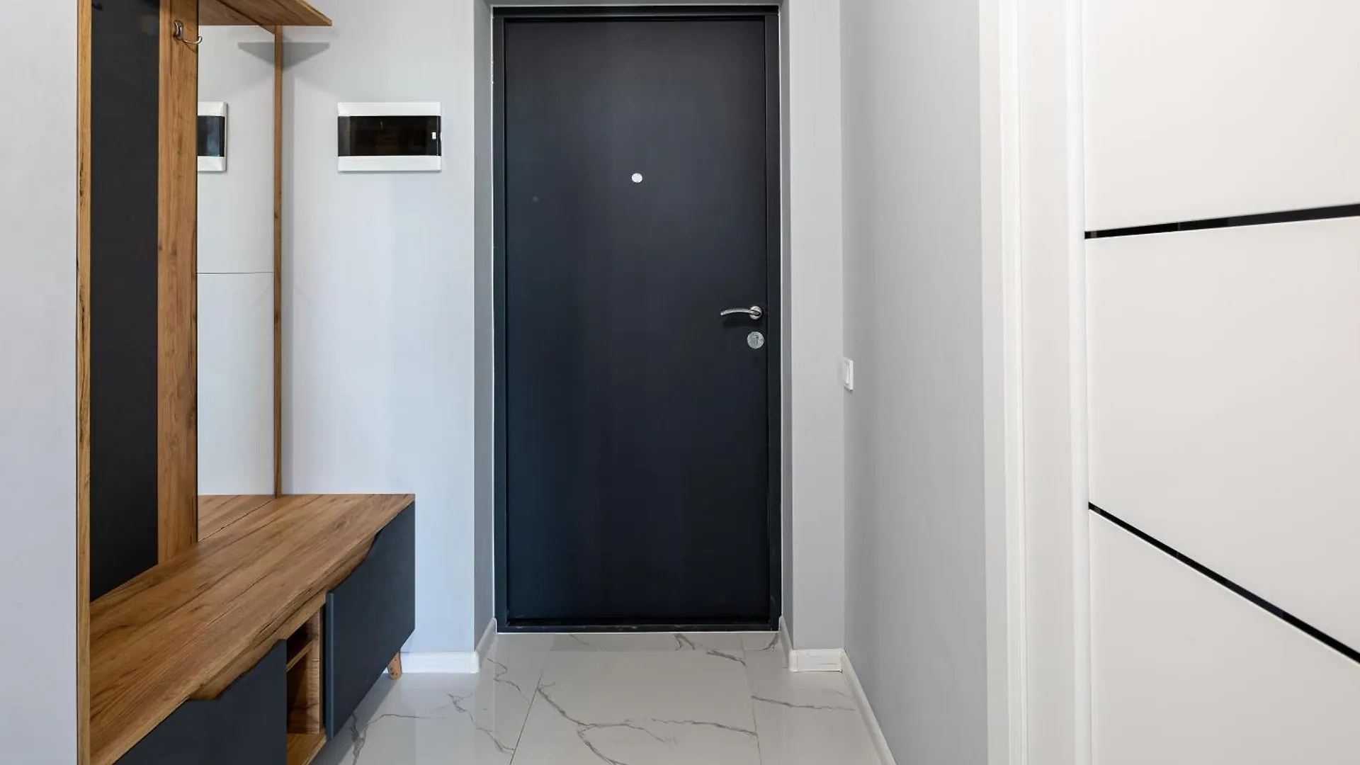Avalon Time Apartment Lviv 0*,  Ukraine