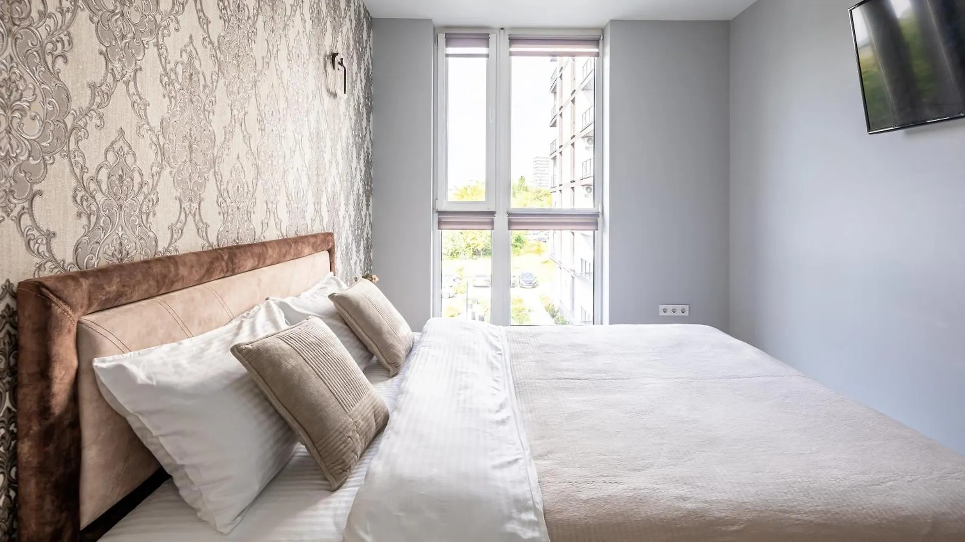 Avalon Time Apartment Lviv 0*,  Ukraine