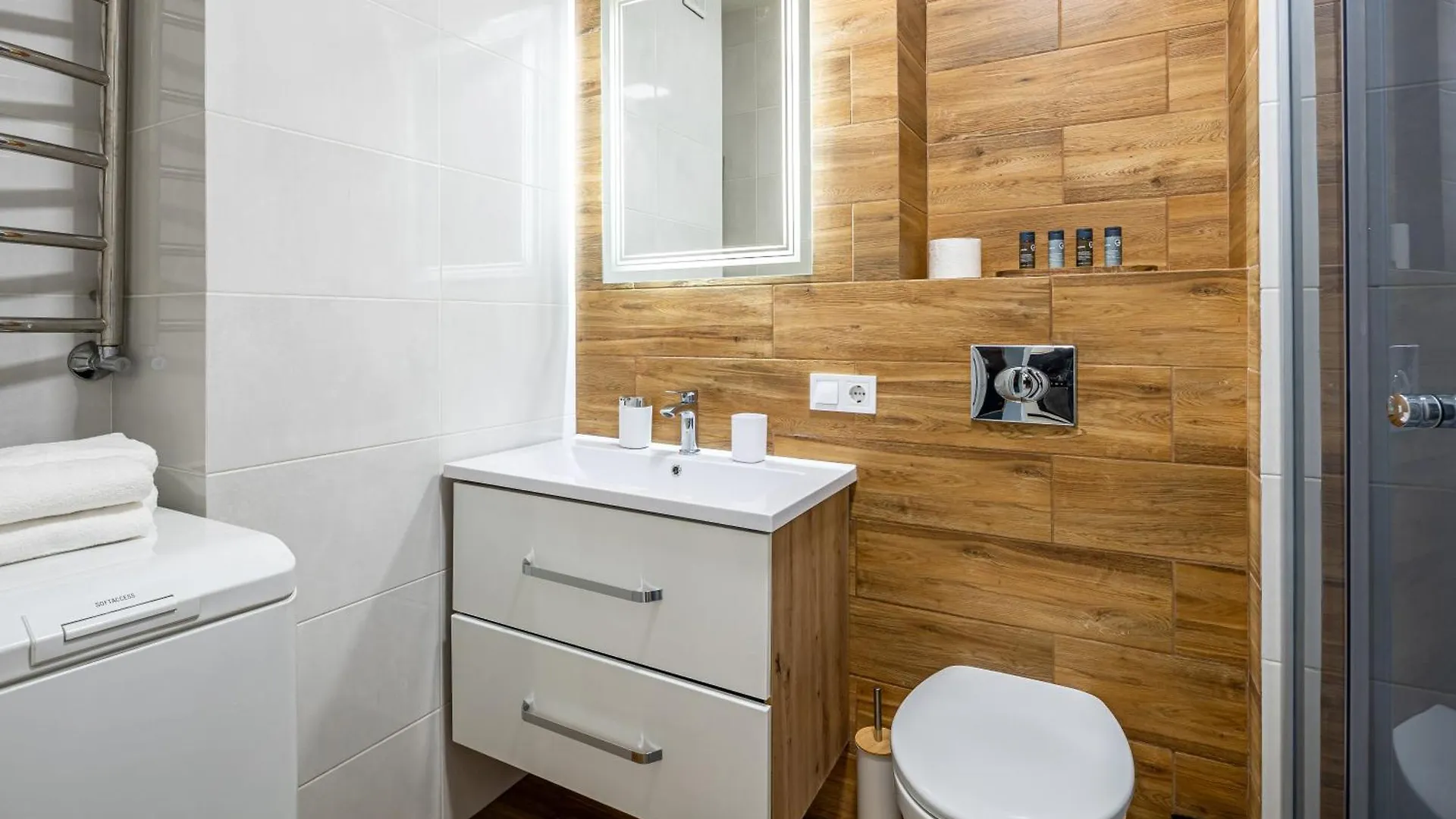 Avalon Time Apartment Lviv